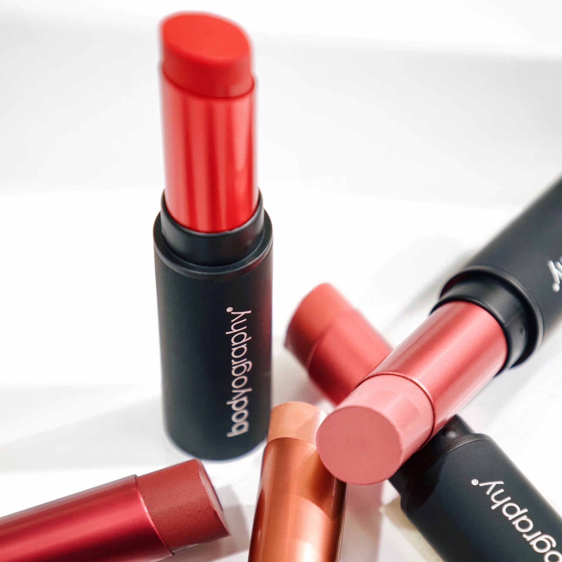 Fabric Texture Lipstick | Acabado Mate Aterciopelado de Efecto Difuminado + Comodidad Todo el Día
