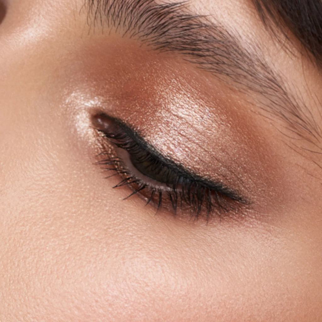 Crystal Glide Liquid Eyeshadow | Sombra Líquida de Larga Duración con Acabado Cromado
