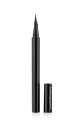 On Point Liquid Liner Pen | Punta de fieltro de precisión + resistente al agua + negro azabache