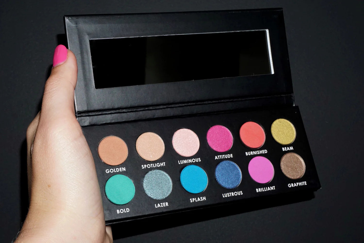 Vivid Bright Palette | Paleta de Colores Vibrantes sin Talco con Pigmentación Profesional
