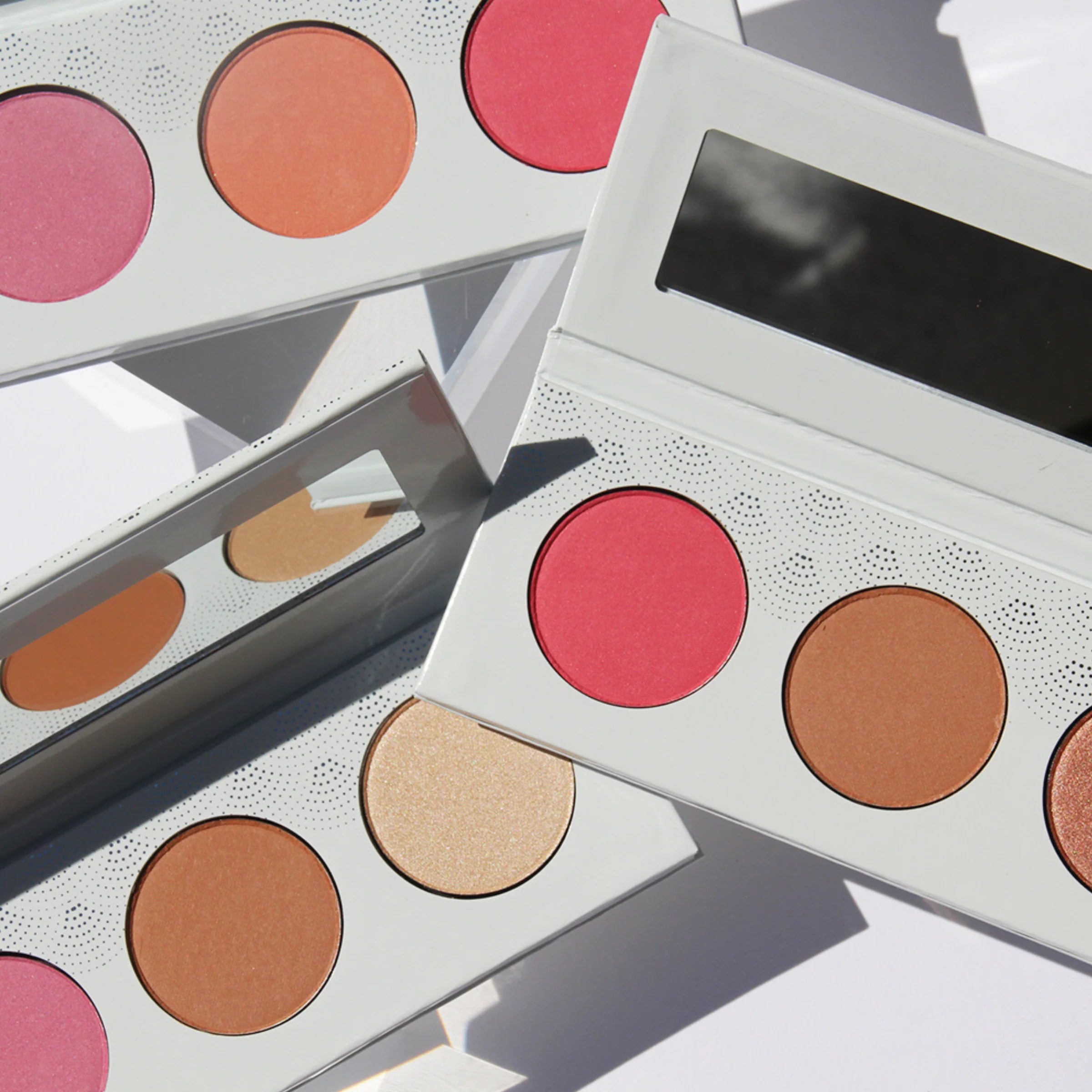 Forever Summer Cheek Palettes | Paletas para Rostro con Rubor, Bronceador e Iluminador Todo en Uno