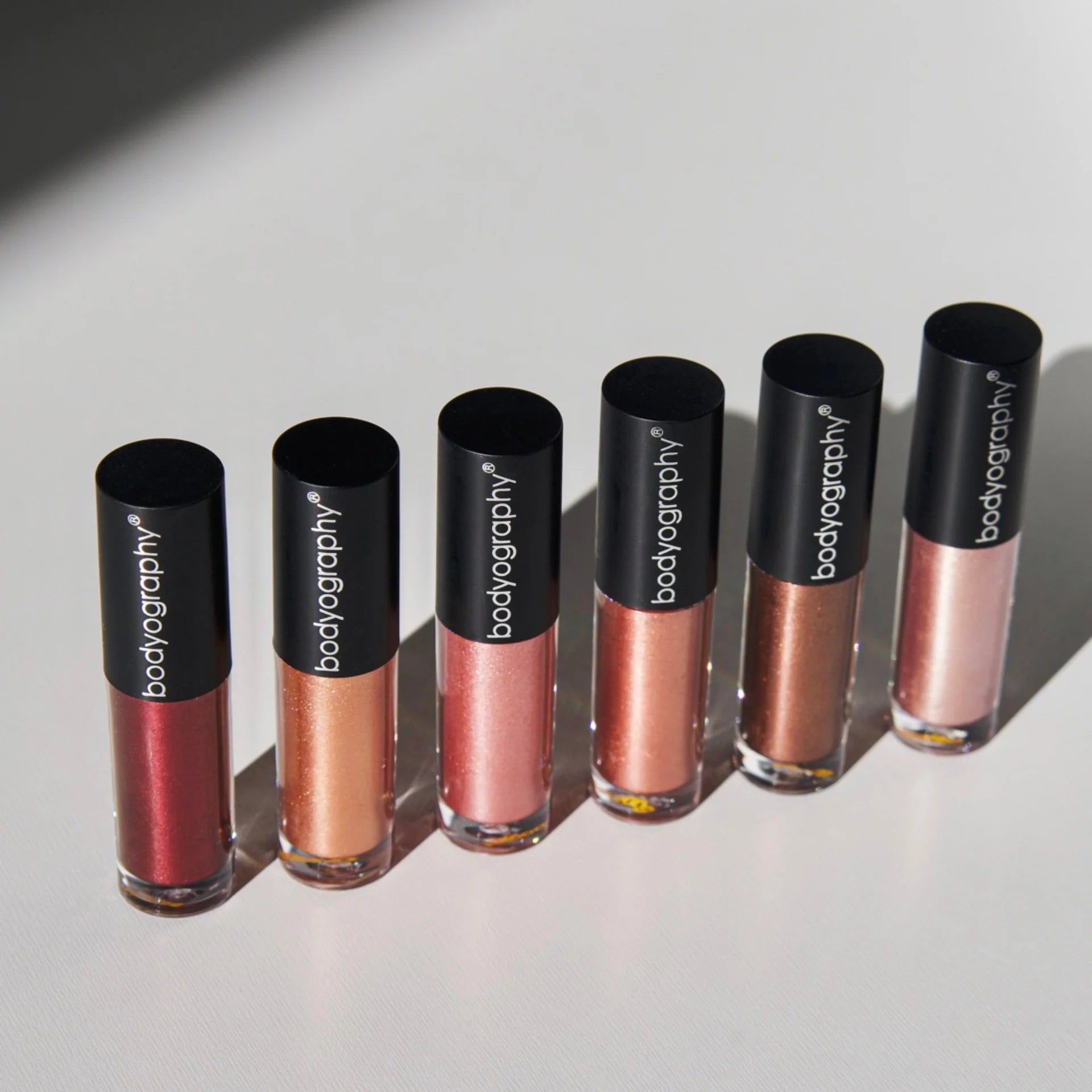 Crystal Glide Liquid Eyeshadow | Sombra Líquida de Larga Duración con Acabado Cromado