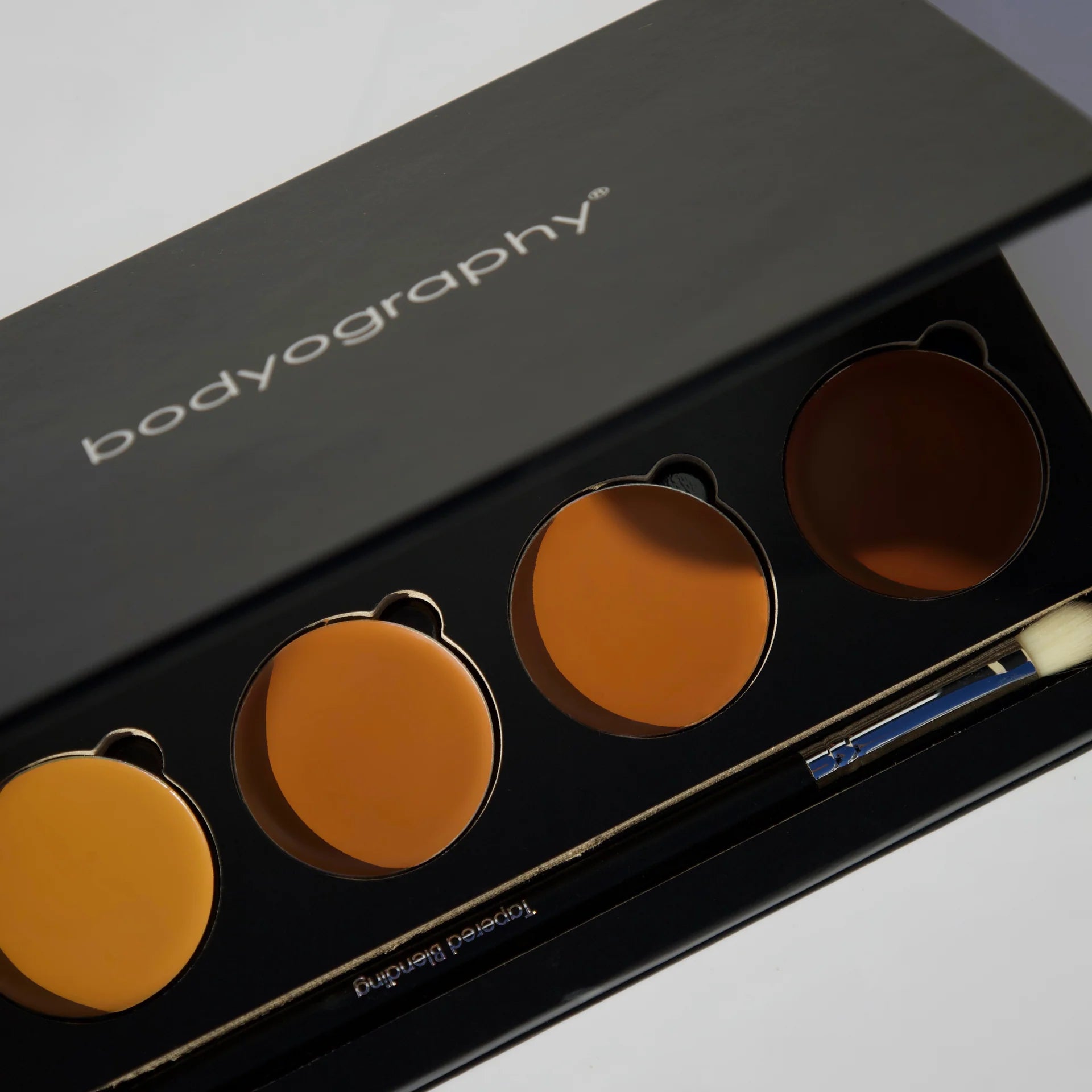 Silk Cream Foundation Palette | Paleta de Bases en Crema de Cobertura Total y Modulable